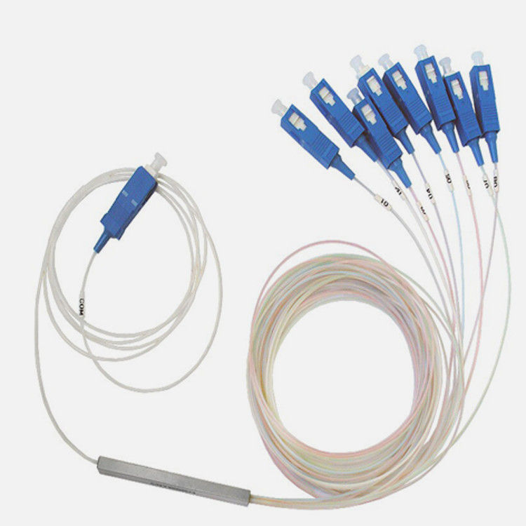 Various coupling ratio 1 × 8 PLC SC Fiber Optic Splitter combines or splits powe